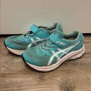Big Girls 2 ASICS Kids Teal and White Sneakers